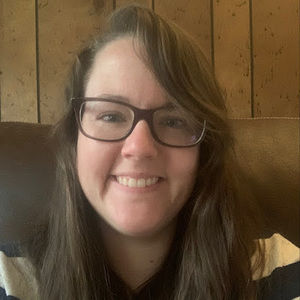 Meet your Posher, Jillian